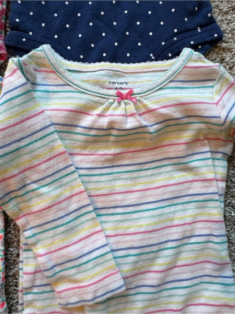 Baby Girl Clothing Bundle Carter’s Onesies Pajamas Leggings Lot size 12 Months
